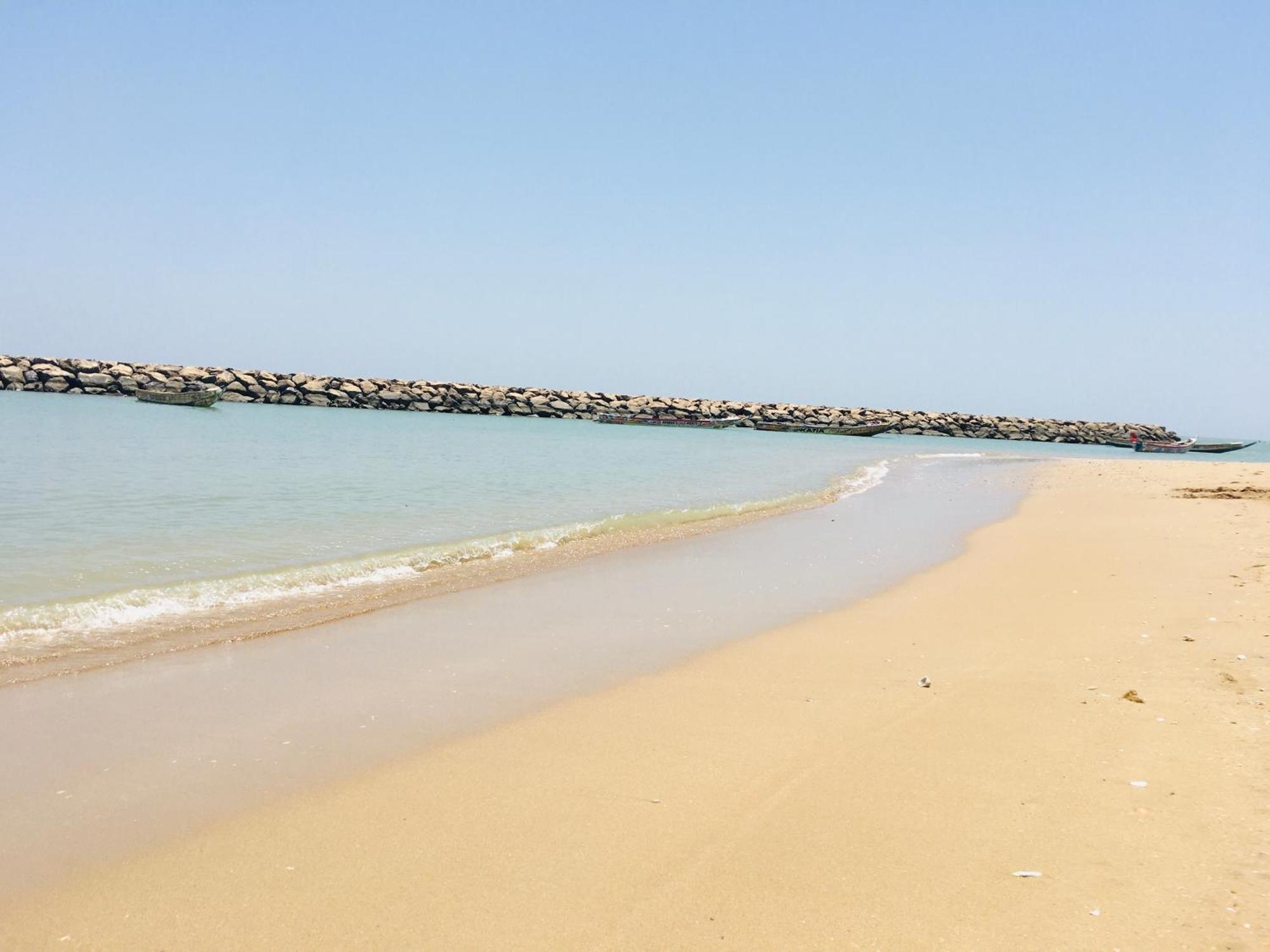 West African Beach Saly Bagian luar foto