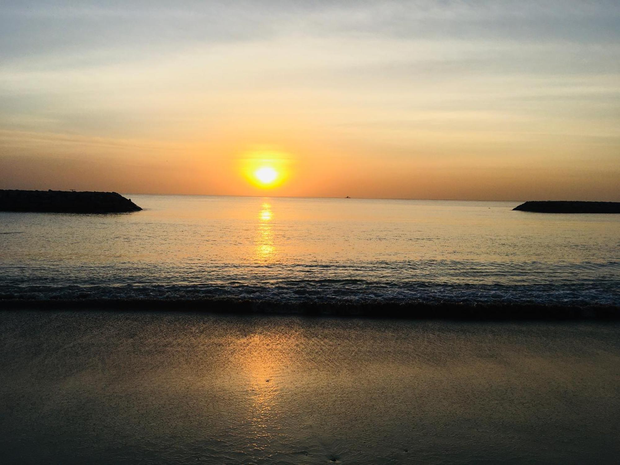 West African Beach Saly Bagian luar foto